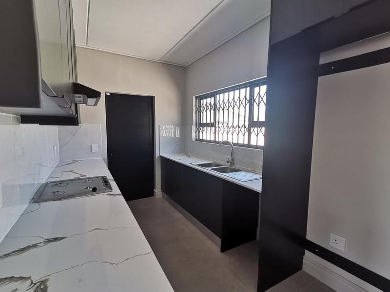 To Let 3 Bedroom Property for Rent in Goodwood Central Western Cape